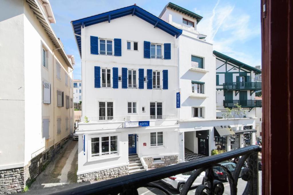 Alfred Hotels Port-Vieux Biarritz Exterior photo